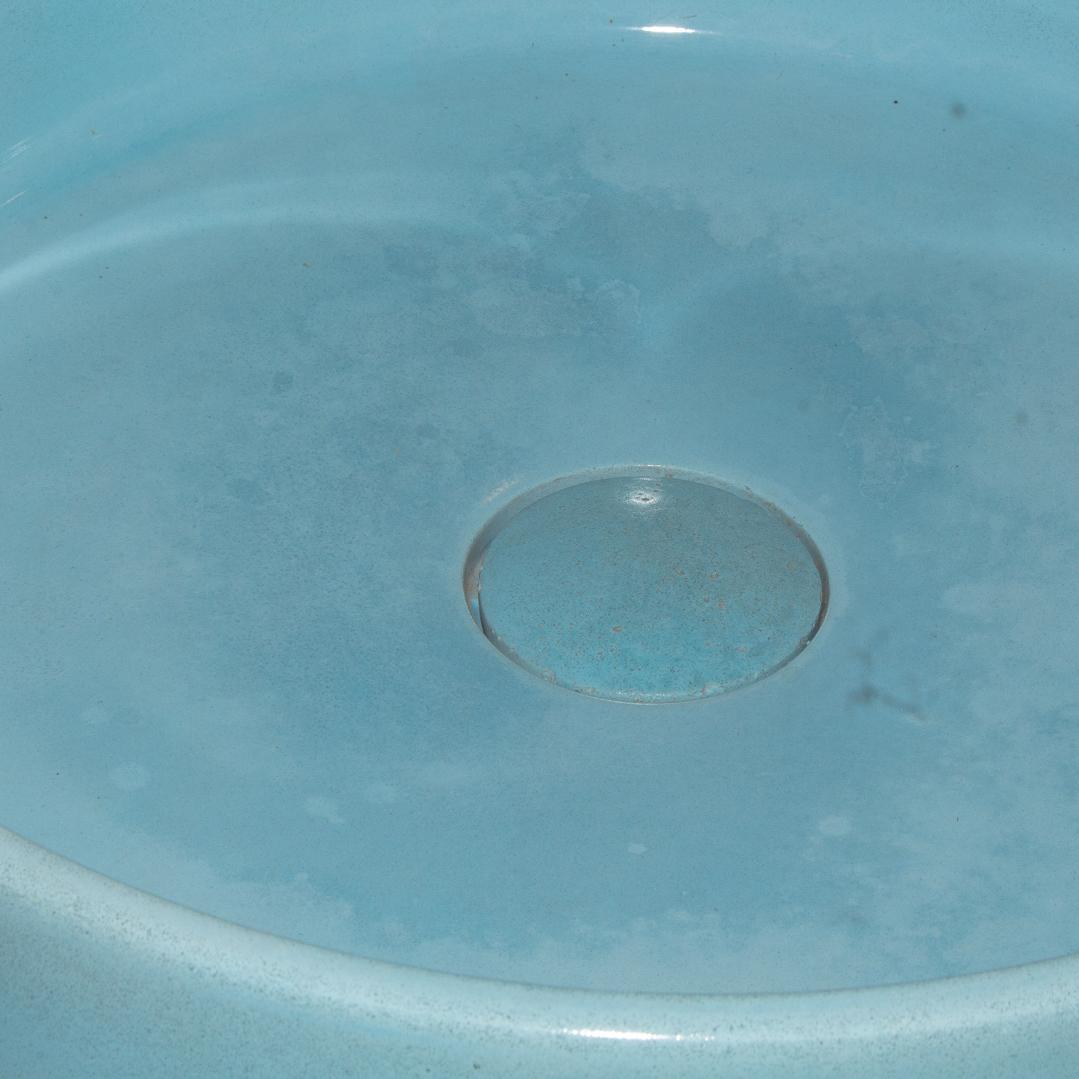 Low Cylindrical GFRC Sink with Balanced Rim Profile - Aurora Craft ...